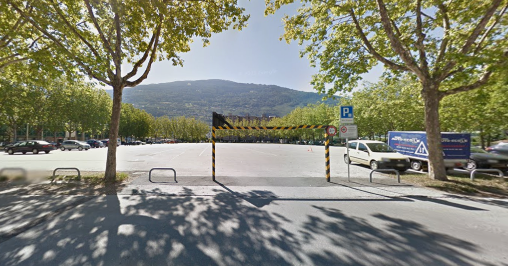 Luna Park Sion is located at Place des Potences some years